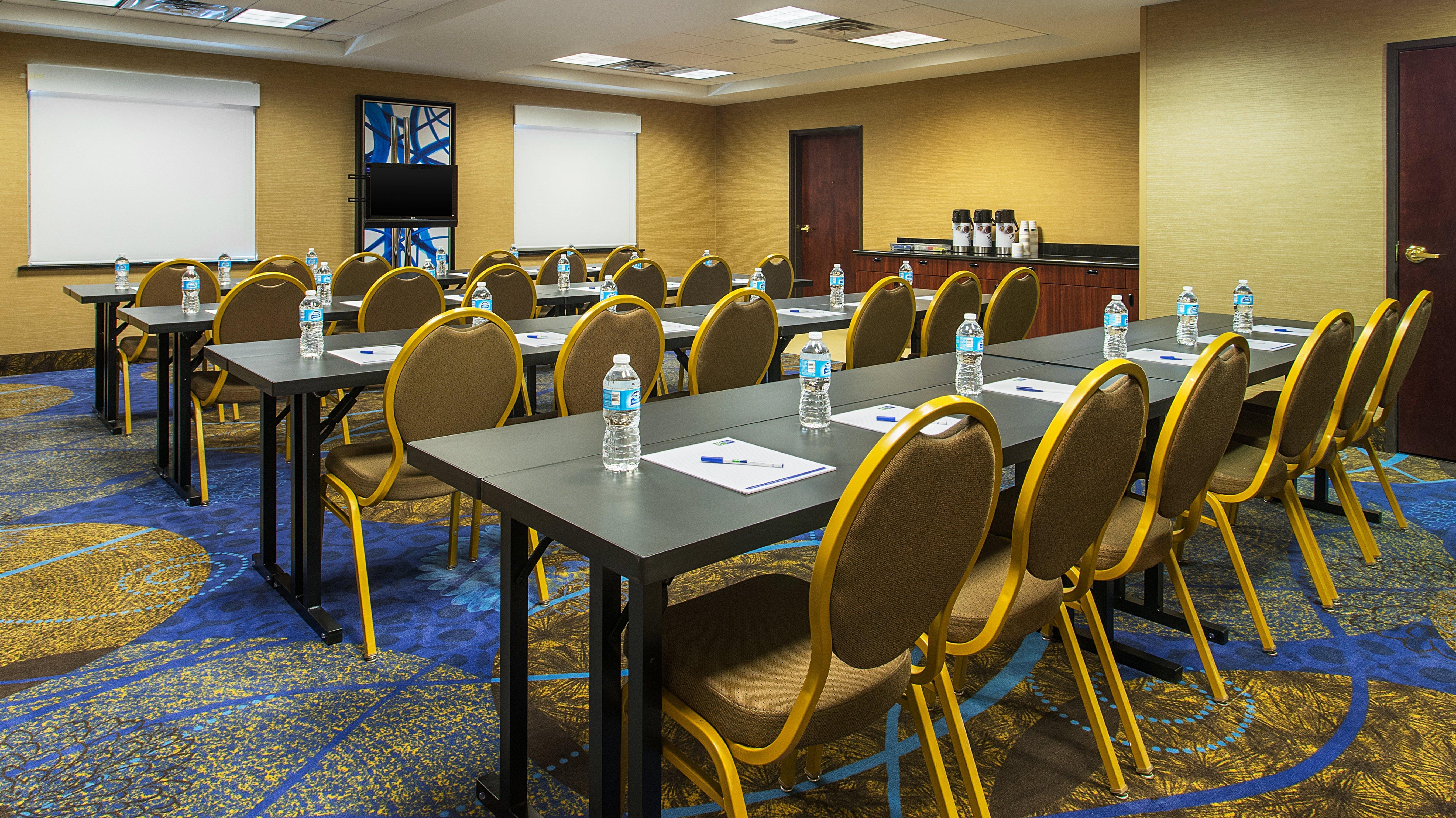 Holiday Inn Express & Suites Midland Loop 250 By Ihg Exterior photo