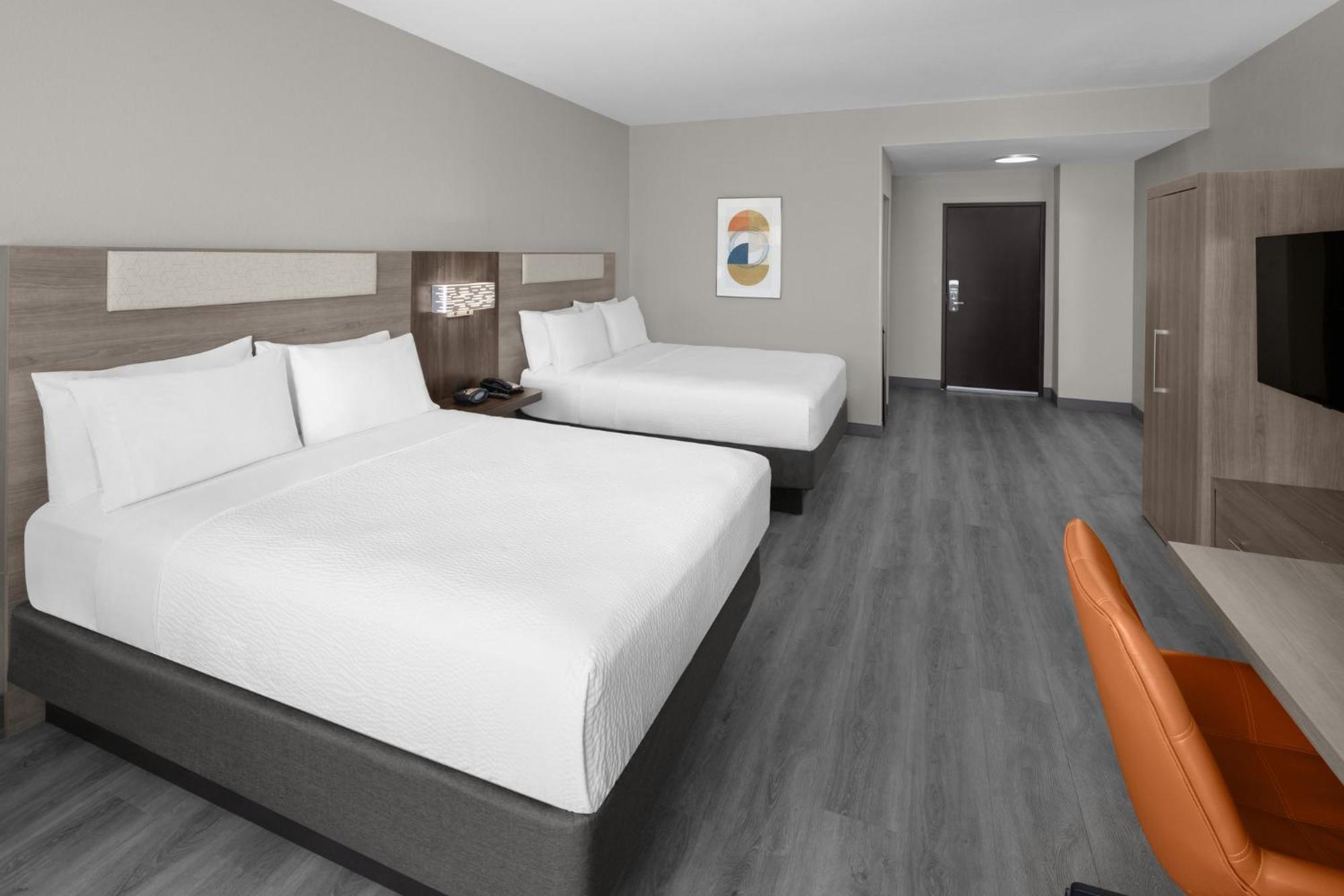 Holiday Inn Express & Suites Midland Loop 250 By Ihg Exterior photo